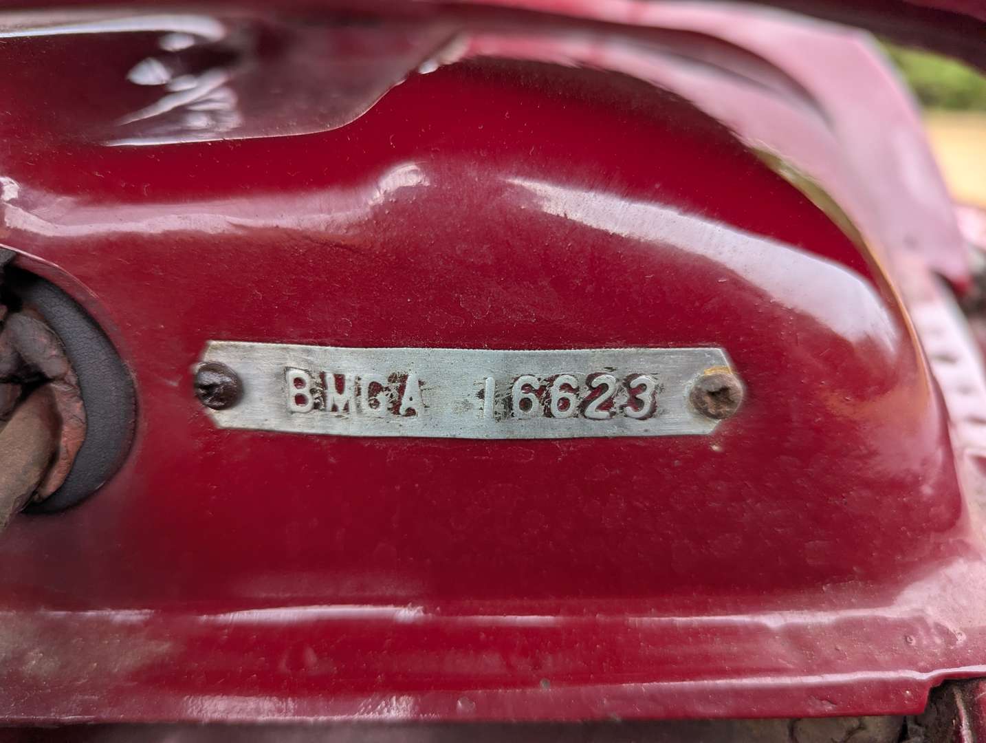 <p>1957 MG MAGNETTE</p>