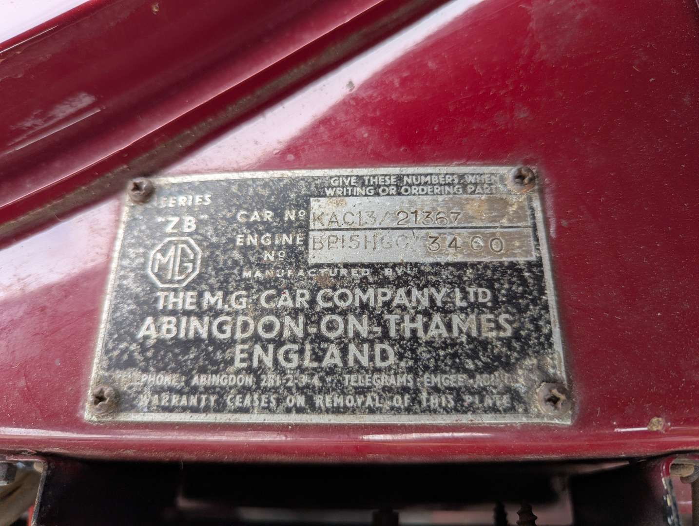 <p>1957 MG MAGNETTE</p>