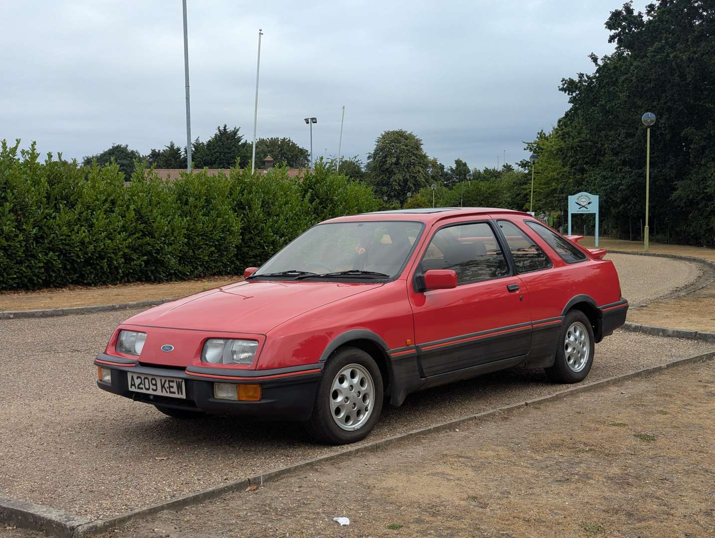 <p>1983 FORD SIERRA XR4I</p>