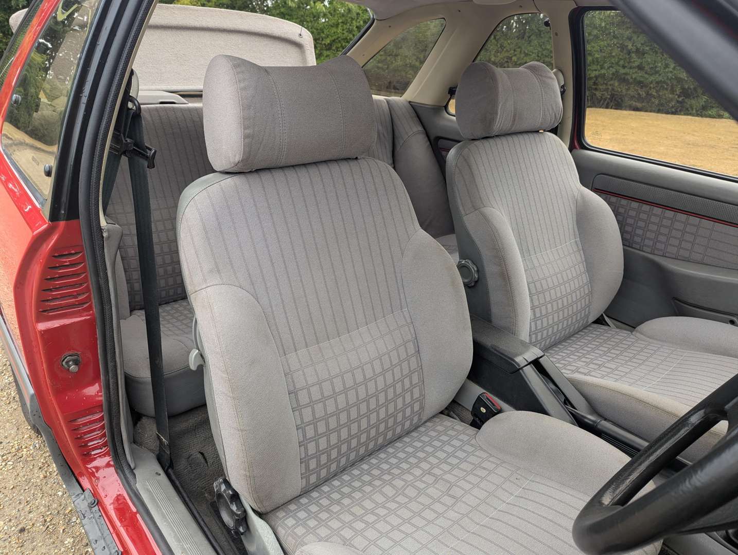 <p>1983 FORD SIERRA XR4I</p>