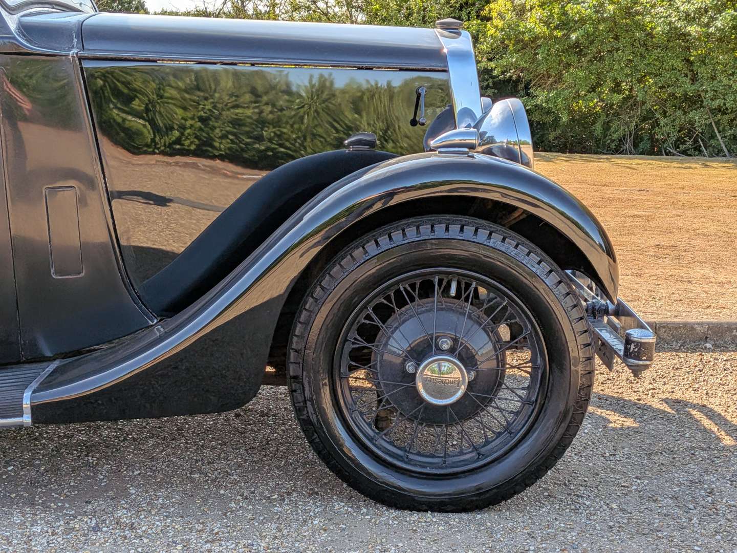 <p>1935 LANCHESTER 10</p>