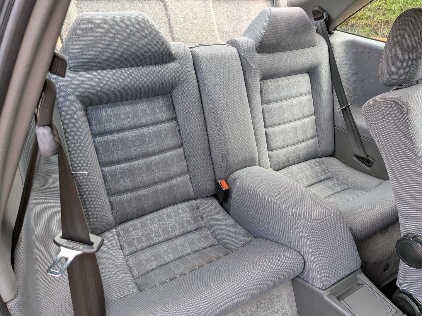 <p>1992 VW CORRADO G60</p>