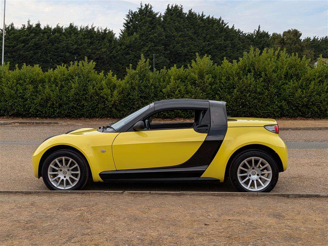 <p>2005 SMART ROADSTER 80 AUTO</p>