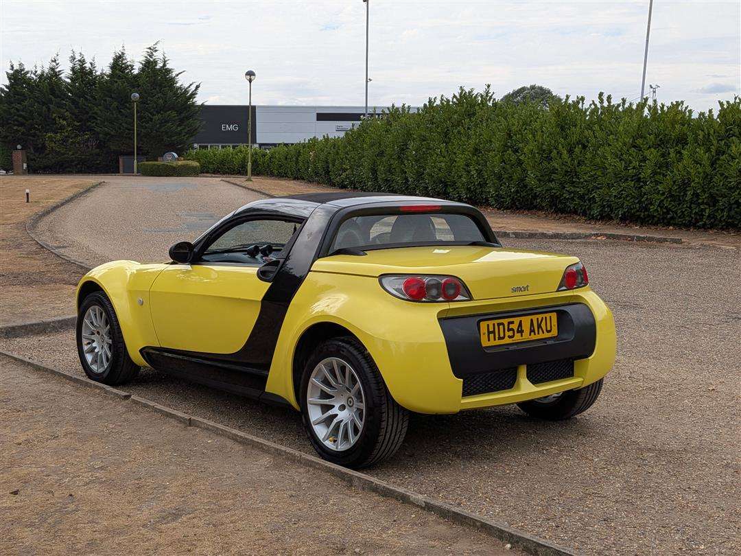 <p>2005 SMART ROADSTER 80 AUTO</p>
