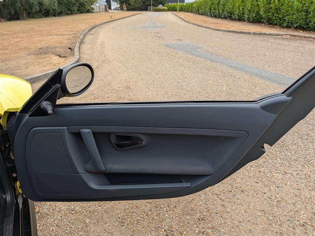 <p>2005 SMART ROADSTER 80 AUTO</p>