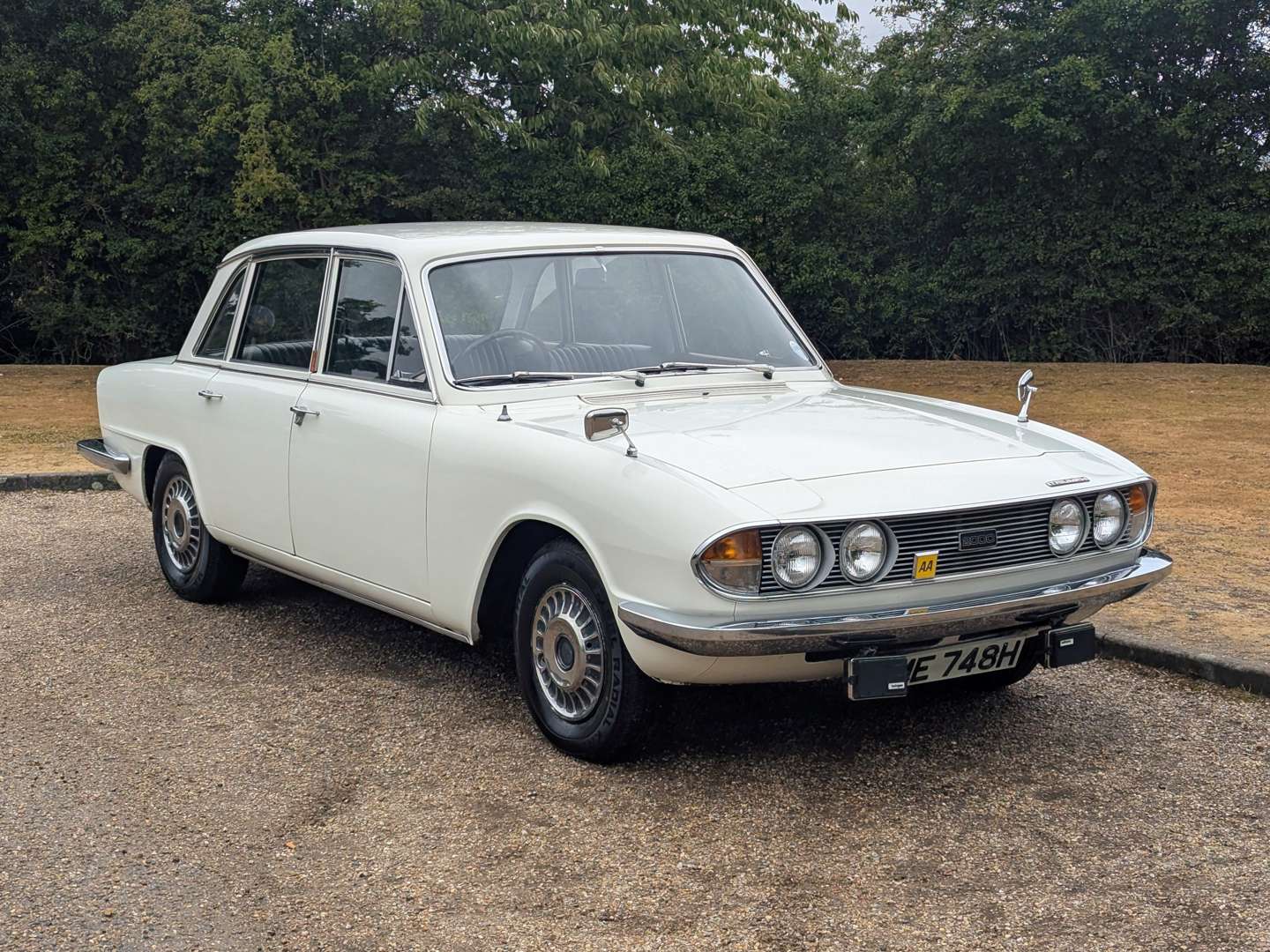<p>1970 TRIUMPH 2000 MK2</p>