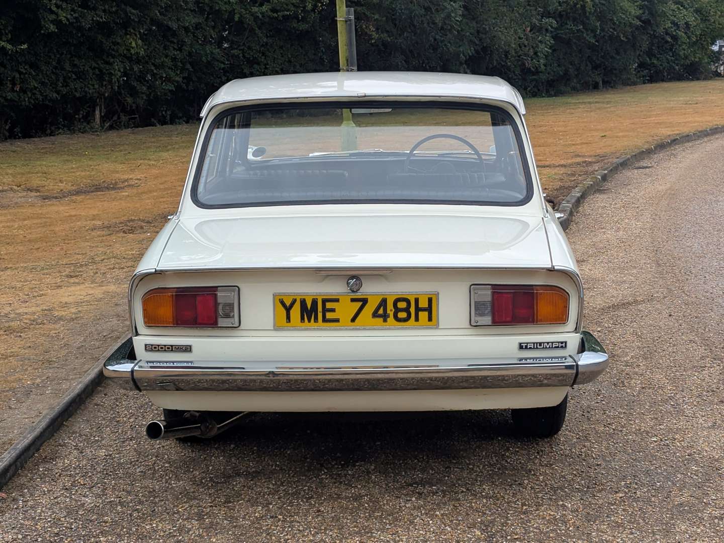 <p>1970 TRIUMPH 2000 MK2</p>