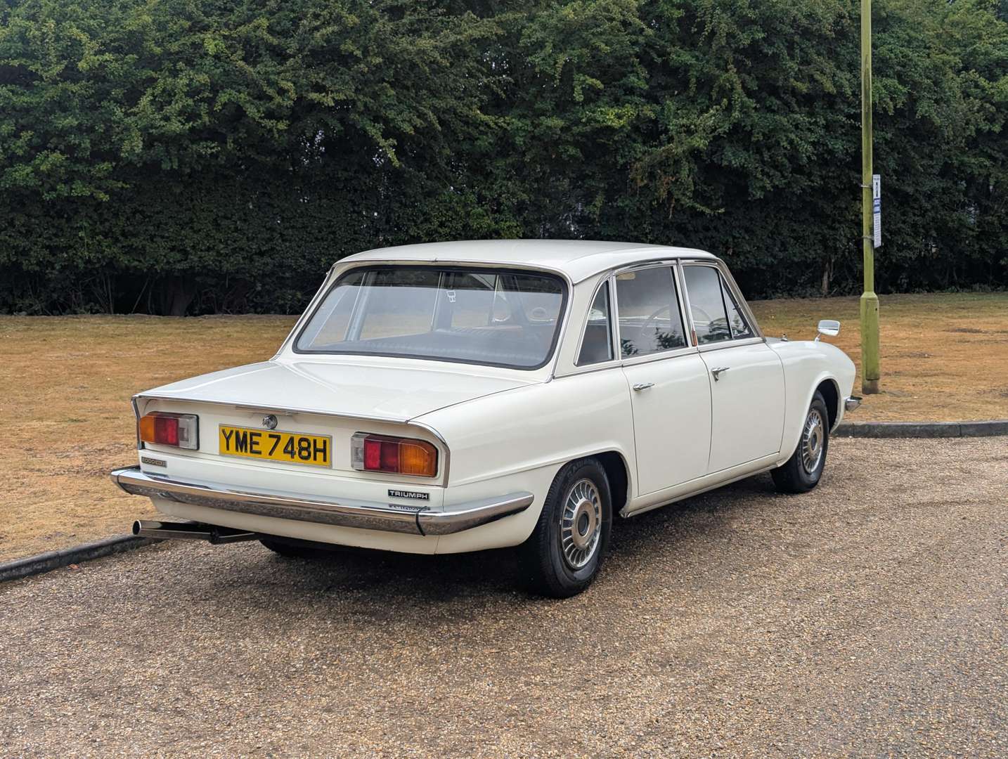 <p>1970 TRIUMPH 2000 MK2</p>