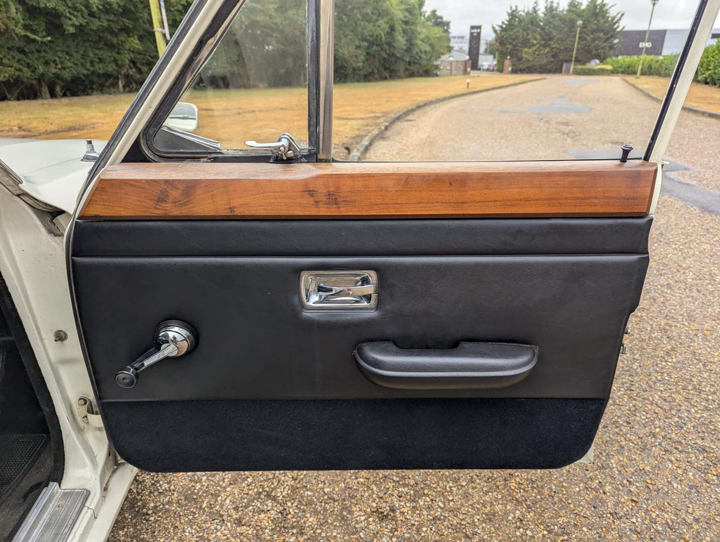<p>1970 TRIUMPH 2000 MK2</p>