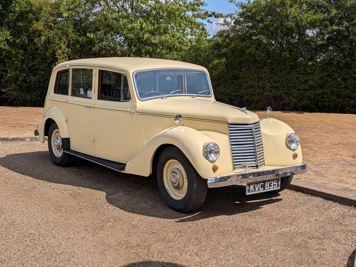 <p>1951 ARMSTRONG SIDDELEY WHITLEY LIMOUSINE</p>