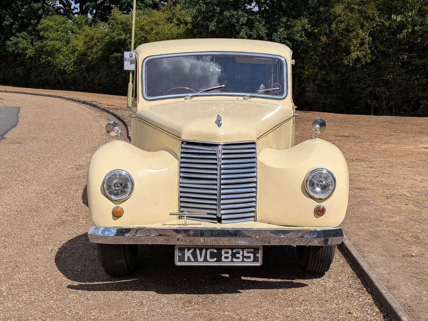 <p>1951 ARMSTRONG SIDDELEY WHITLEY LIMOUSINE</p>