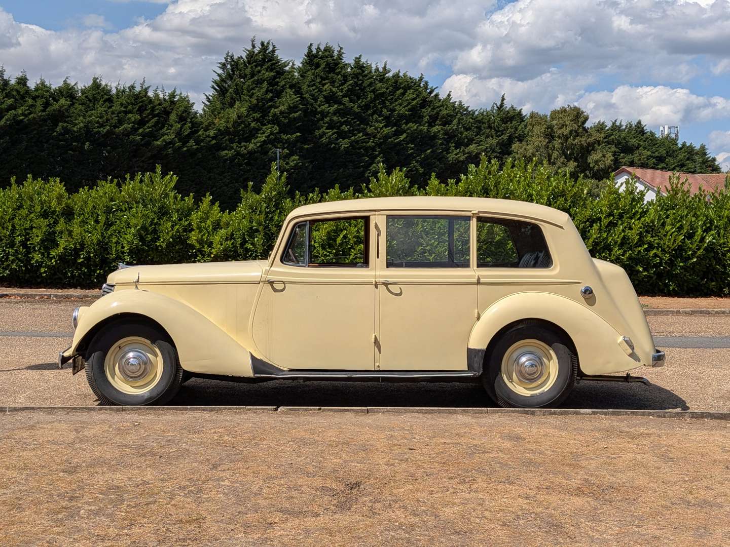 <p>1951 ARMSTRONG SIDDELEY WHITLEY LIMOUSINE</p>
