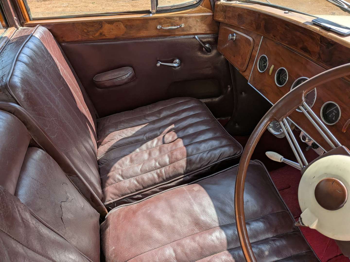 <p>1951 ARMSTRONG SIDDELEY WHITLEY LIMOUSINE</p>