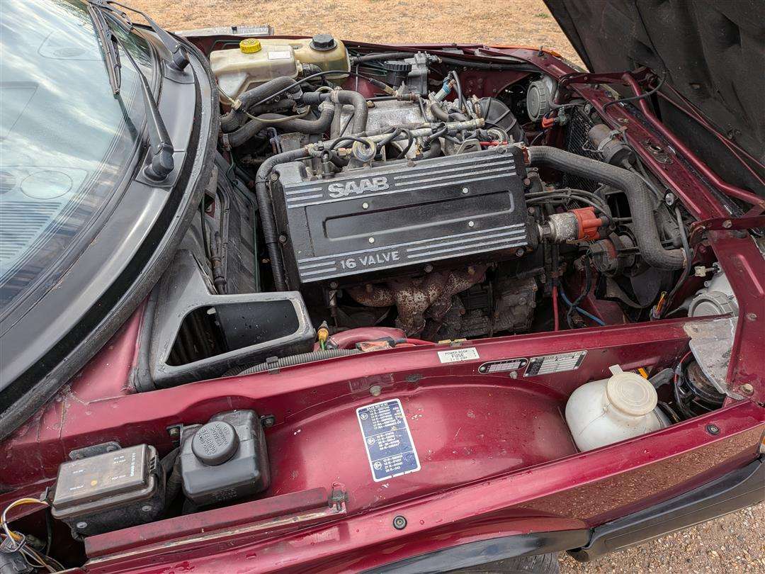 <p>1993 SAAB 900 CONVERTIBLE</p>