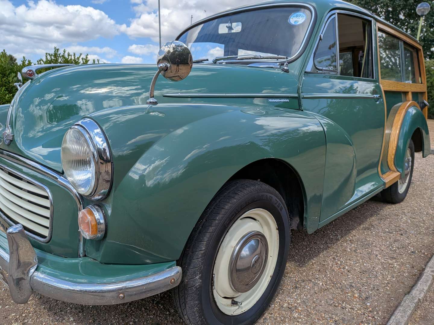 <p>1967 MORRIS MINOR TRAVELLER</p>