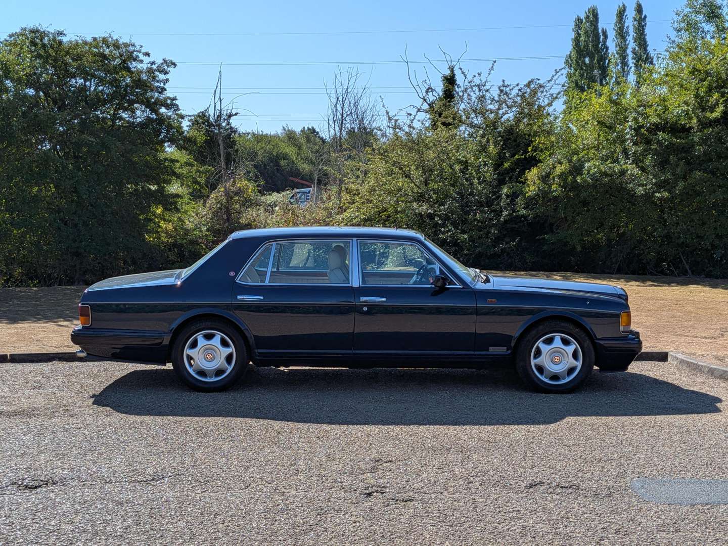 <p>1997 BENTLEY TURBO R LWB</p>