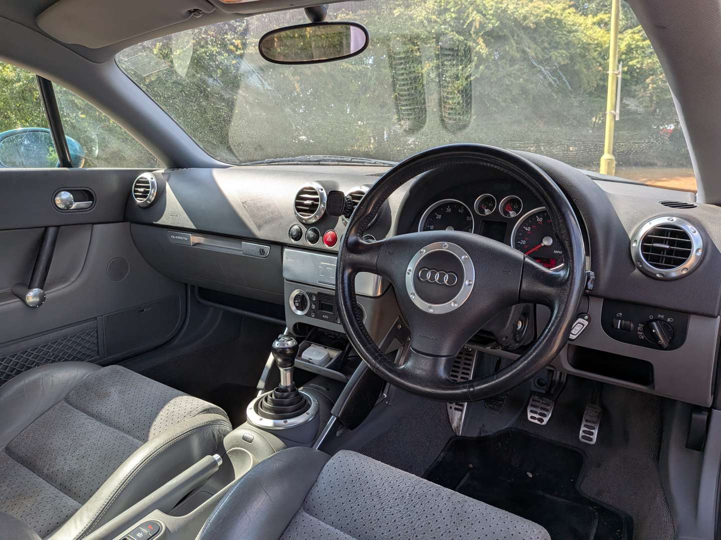 <p>2002 AUDI TT QUATTRO 225 BHP</p>