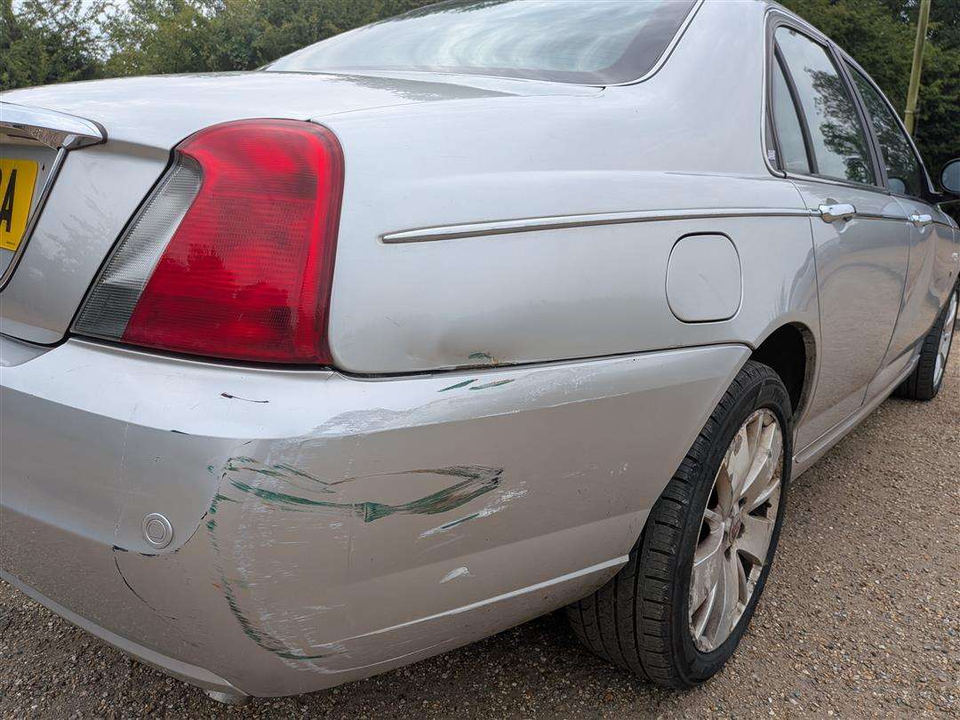 <p>2005 ROVER 75 V8</p>