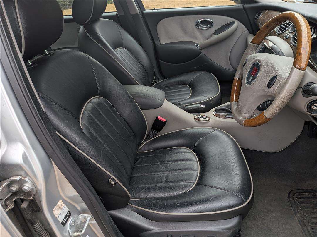 <p>2005 ROVER 75 V8</p>