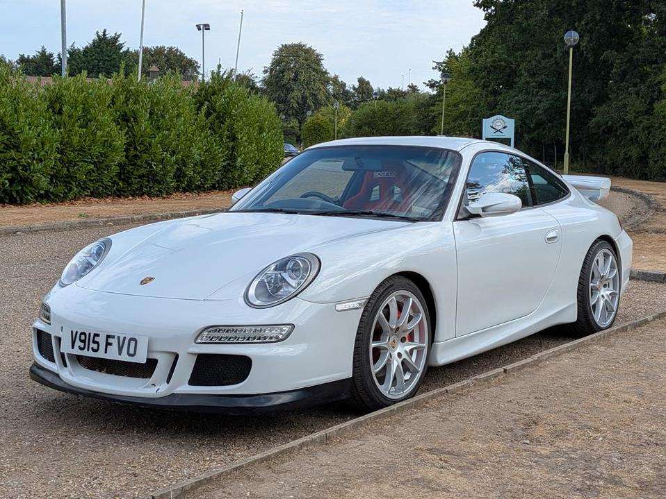 <p>2000 PORSCHE 911 996 CARRERA 4 GT3 EVOCATION</p>
