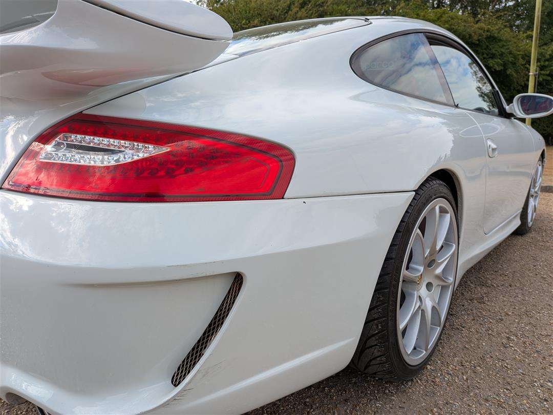 <p>2000 PORSCHE 911 996 CARRERA 4 GT3 EVOCATION</p>