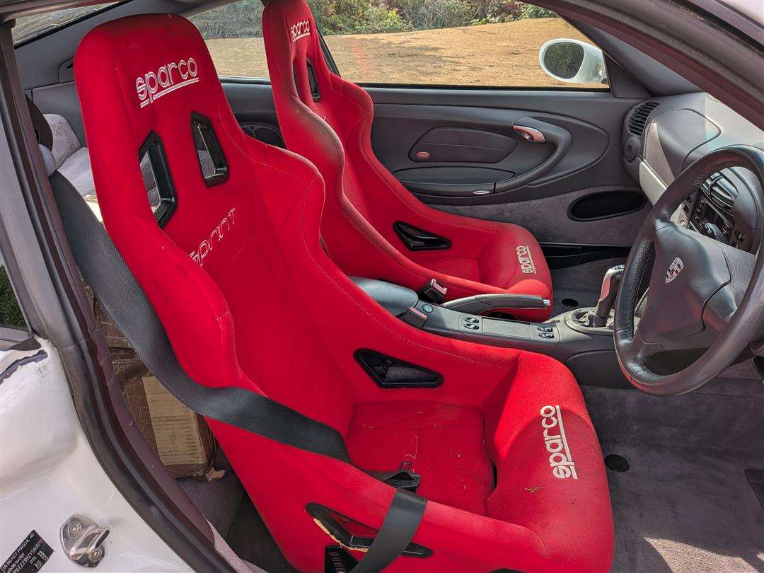 <p>2000 PORSCHE 911 996 CARRERA 4 GT3 EVOCATION</p>