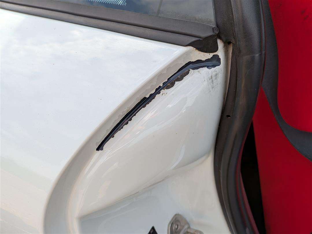 <p>2000 PORSCHE 911 996 CARRERA 4 GT3 EVOCATION</p>