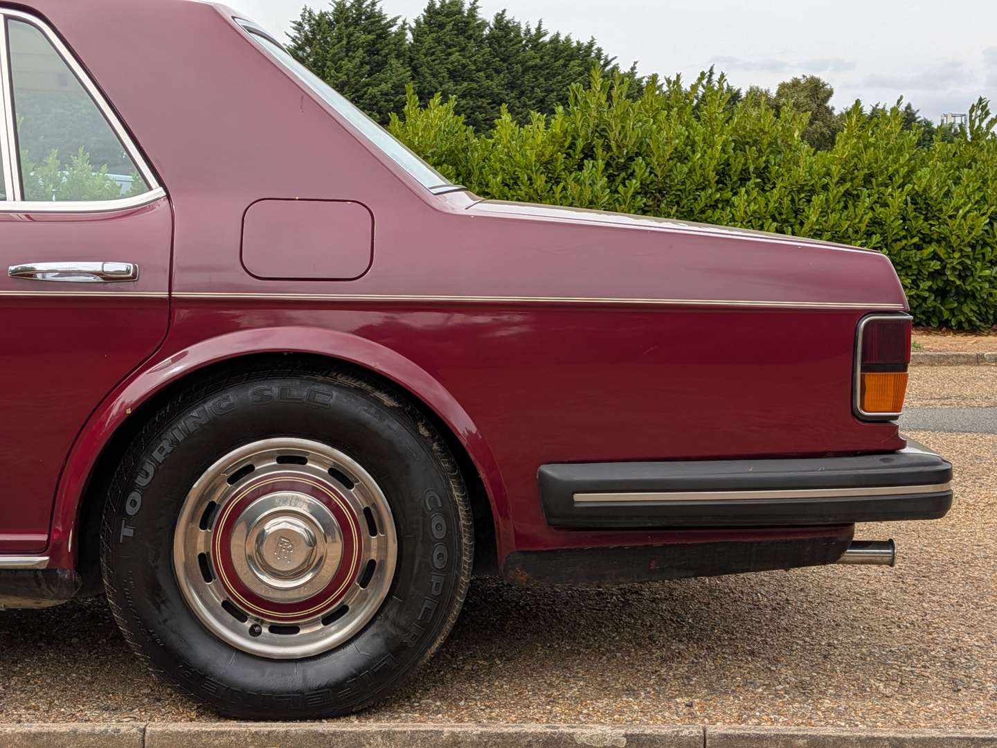 <p>1984 ROLLS ROYCE SILVER SPIRIT</p>