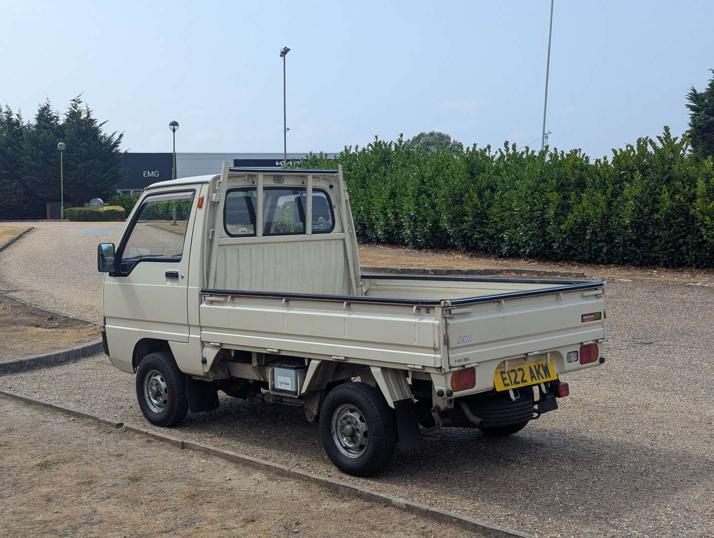 <p>1988 MITSUBISHI MINICAB U14T PICK-UP</p>
