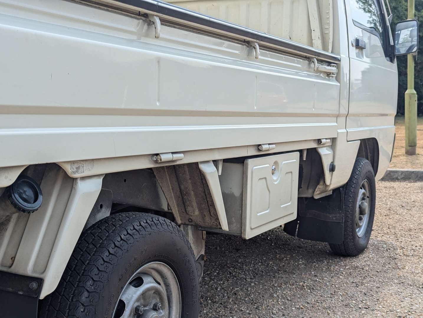 <p>1988 MITSUBISHI MINICAB U14T PICK-UP</p>