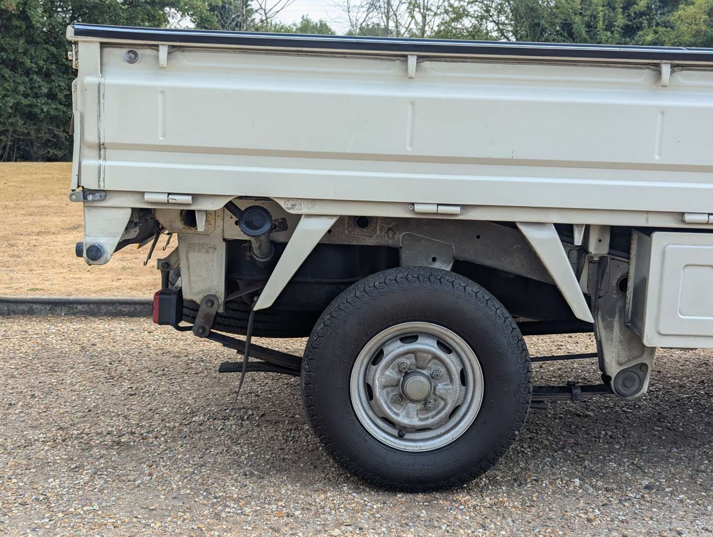<p>1988 MITSUBISHI MINICAB U14T PICK-UP</p>