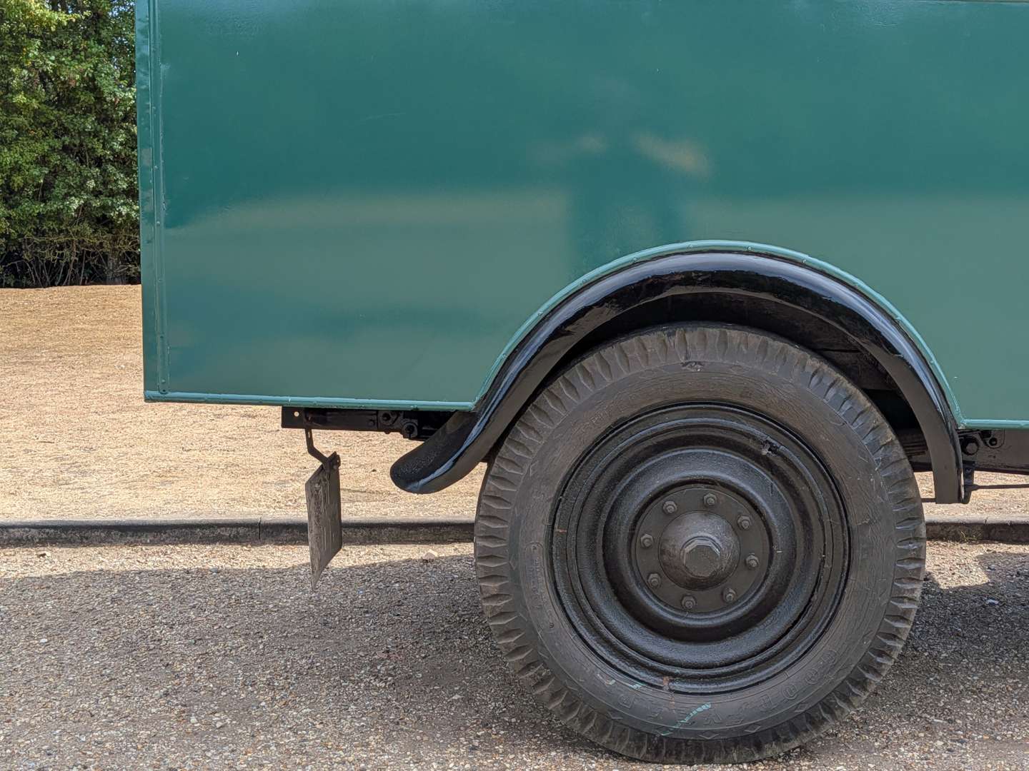<p>1934 BEDFORD VAN</p>