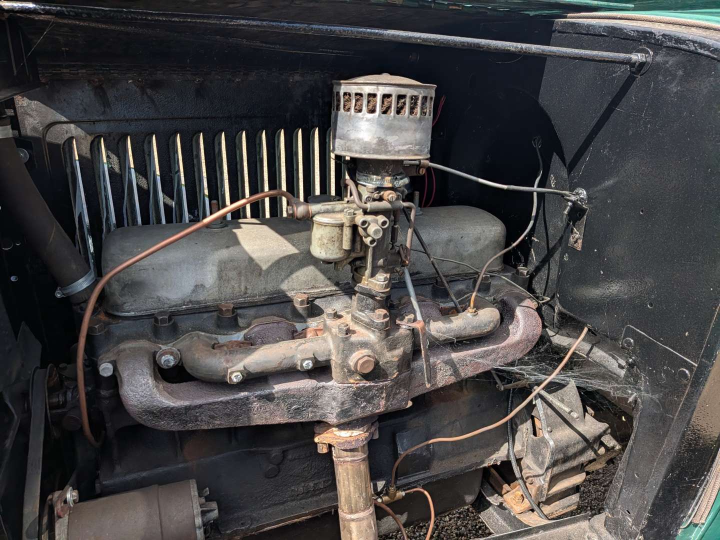 <p>1934 BEDFORD VAN</p>