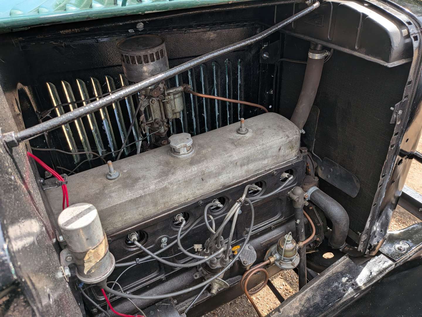 <p>1934 BEDFORD VAN</p>