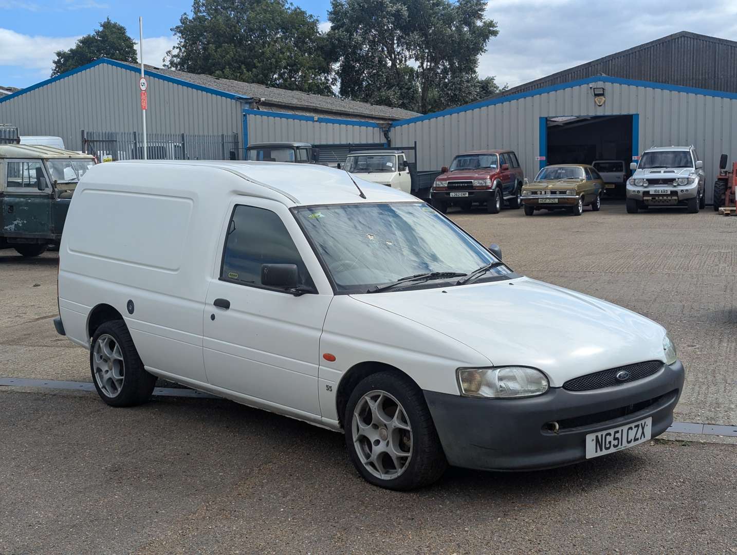<p>2002 FORD ESCORT 55D VAN</p>