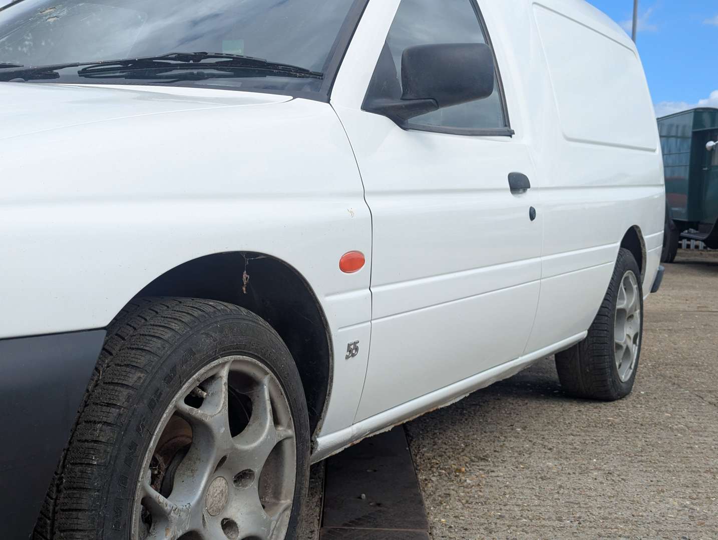 <p>2002 FORD ESCORT 55D VAN</p>