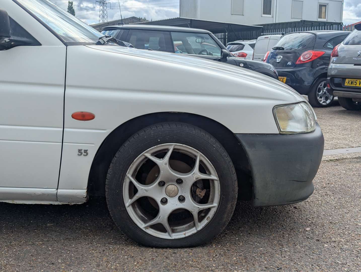 <p>2002 FORD ESCORT 55D VAN</p>