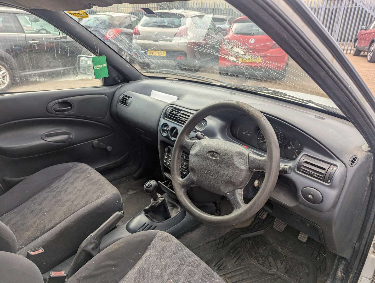 <p>2002 FORD ESCORT 55D VAN</p>