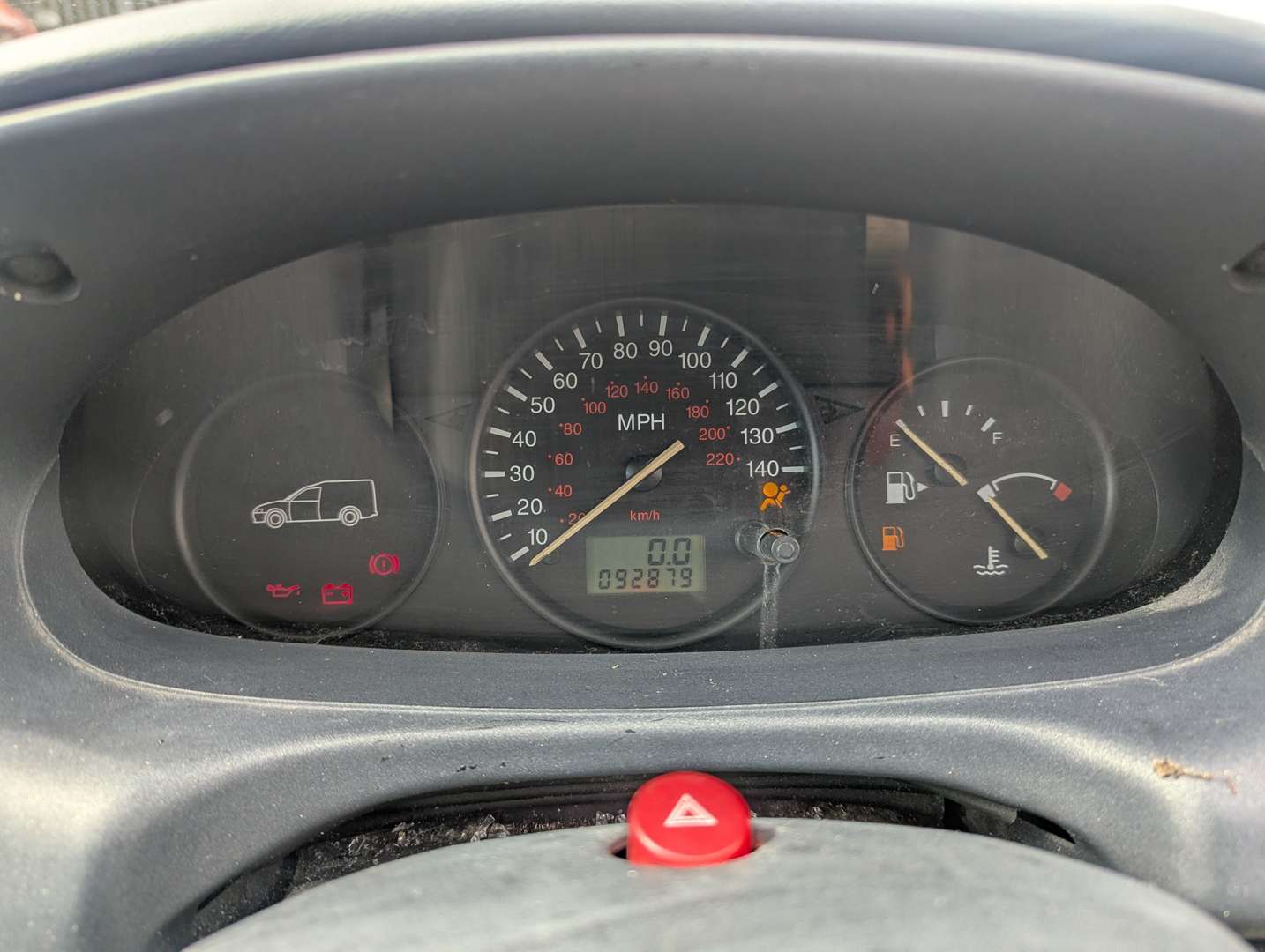 <p>2002 FORD ESCORT 55D VAN</p>