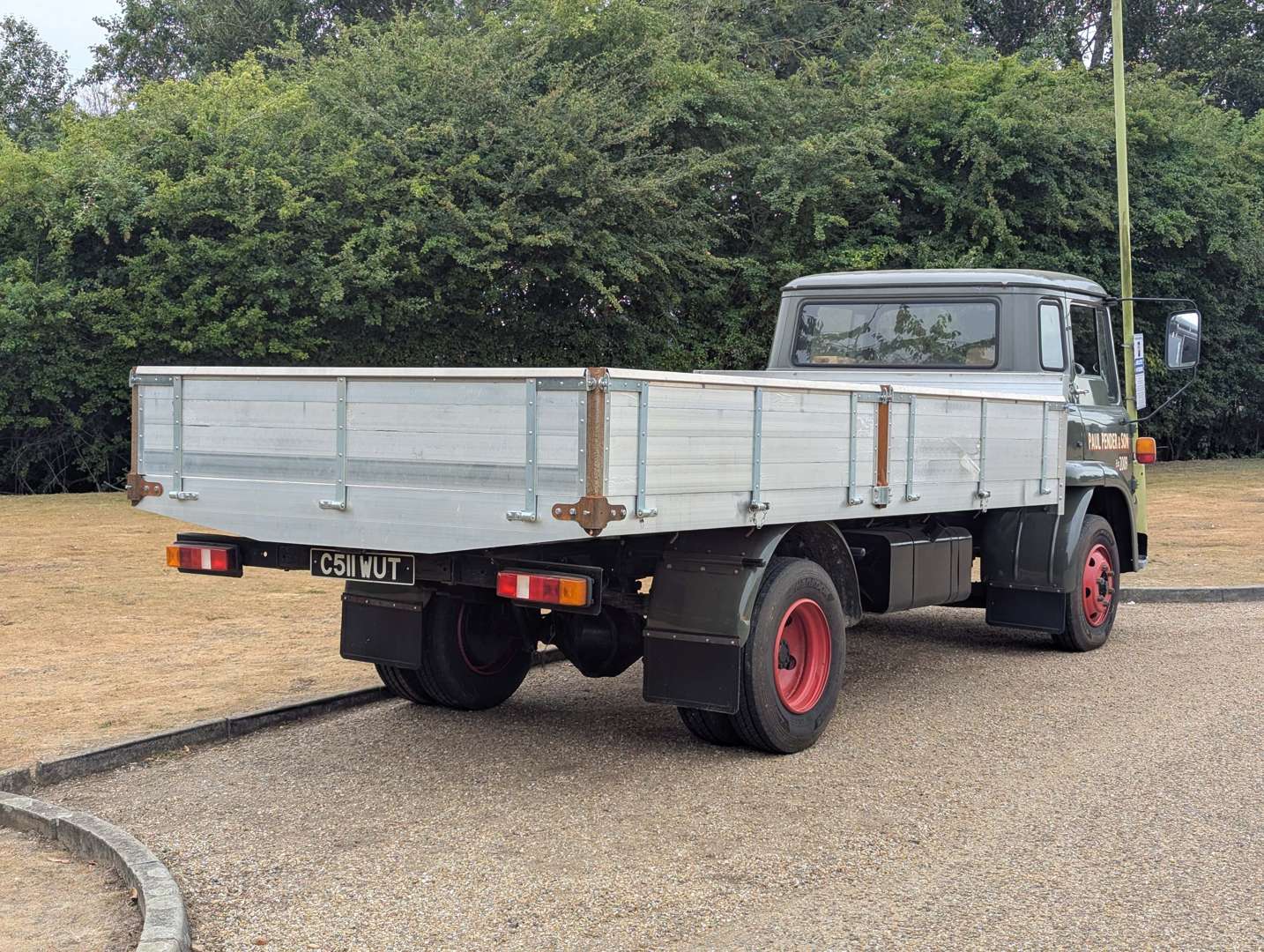 <p>1985 BEDFORD TK DROPSIDE LORRY</p>