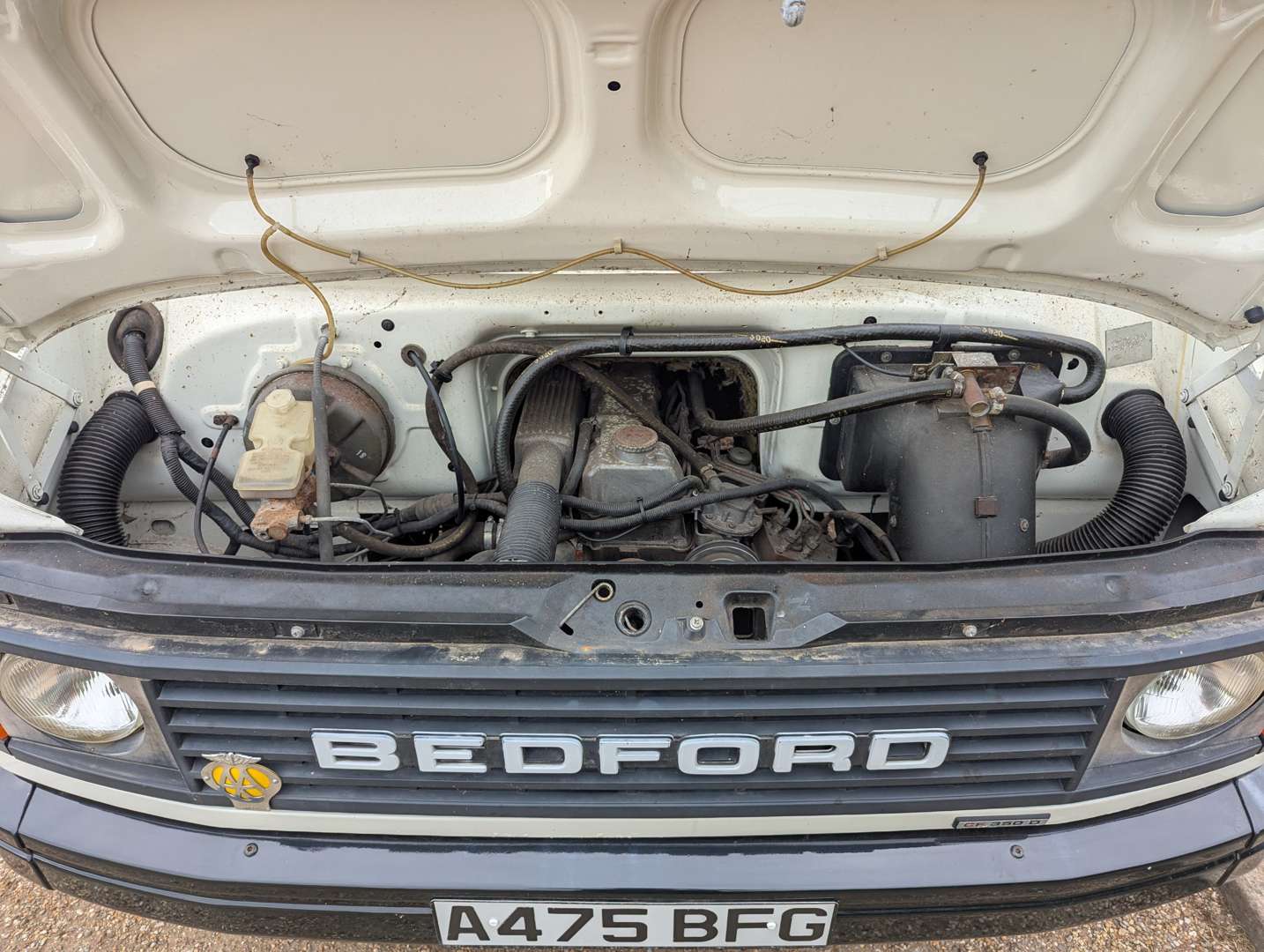 <p>1983 BEDFORD CF 97 K60 DROPSIDE LORRY</p>