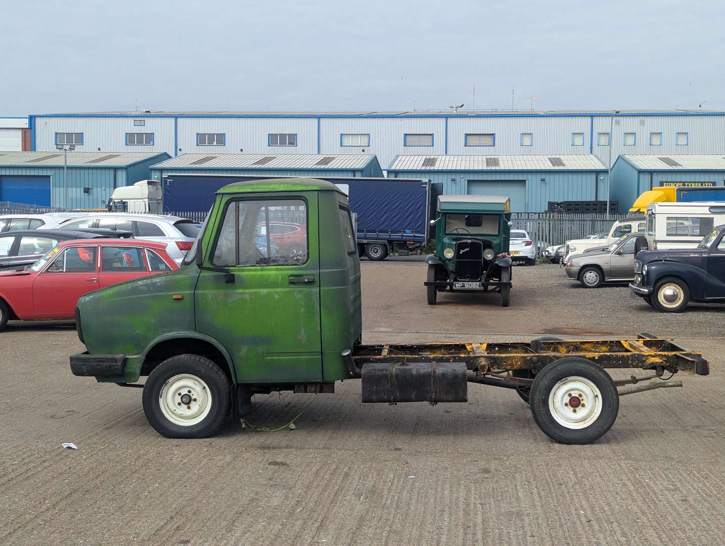 <p>1984 FRIEGHT ROVER SHERPA PICK-UP</p>