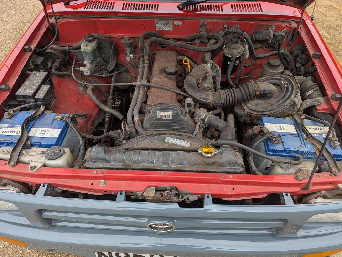 <p>1996 TOYOTA HI-LUX</p>
