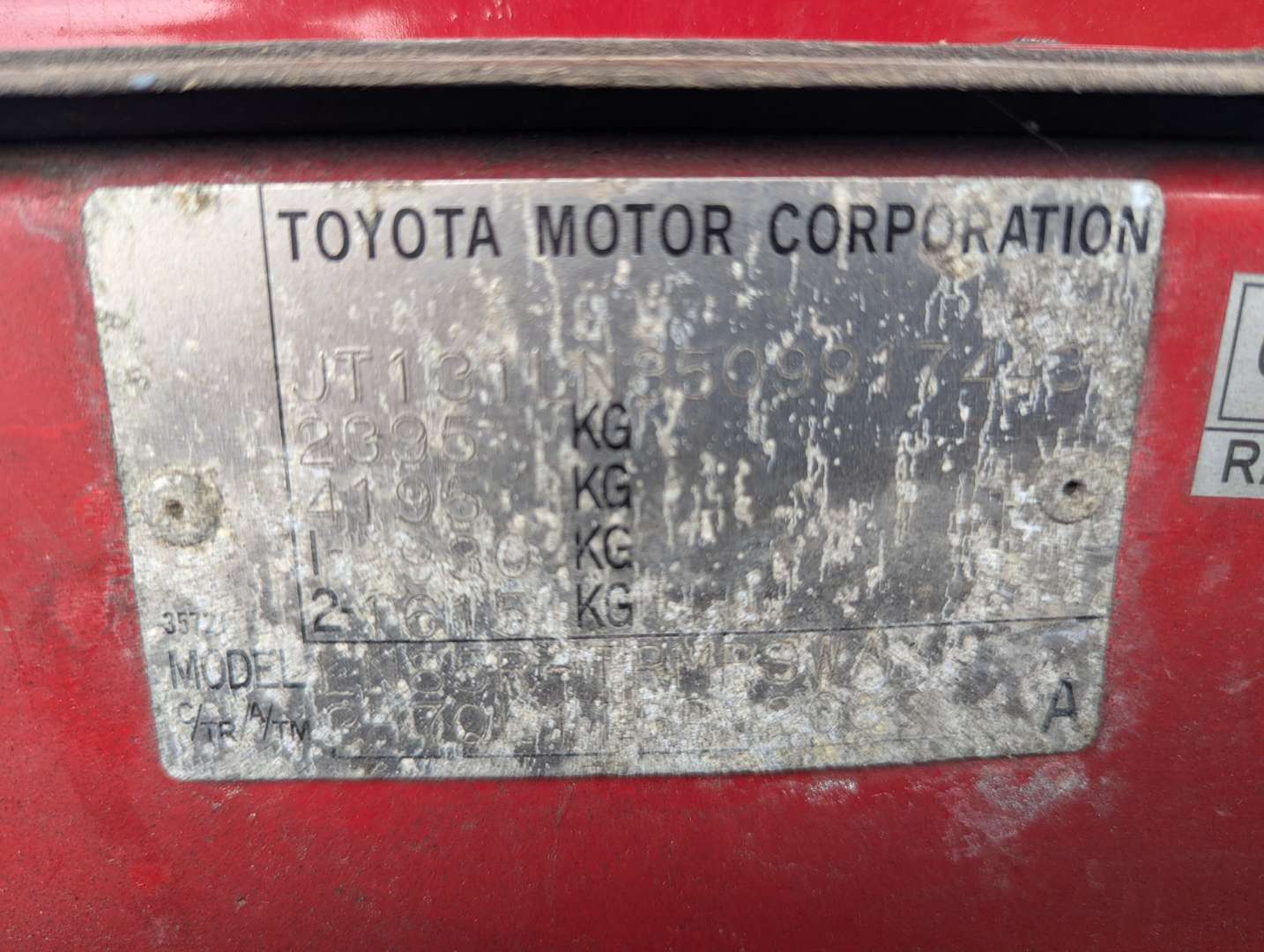 <p>1996 TOYOTA HI-LUX</p>