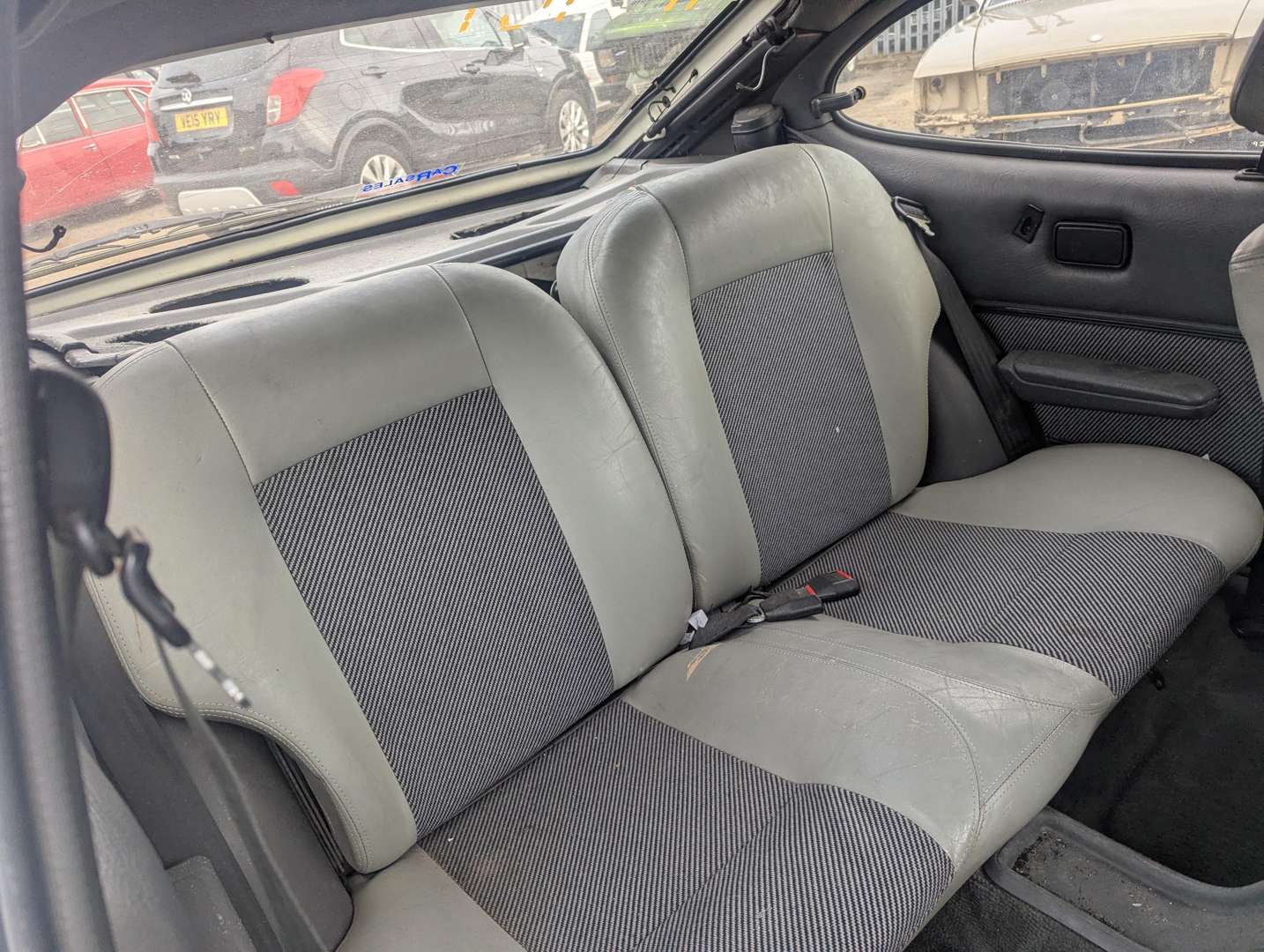 <p>1986 FORD CAPRI 2.8 INJECTION</p>