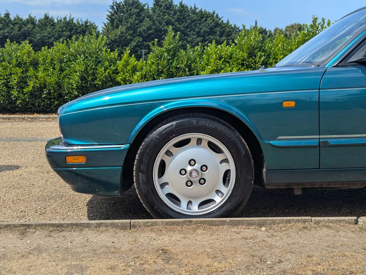 <p>1997 JAGUAR XJ6 SPORT AUTO</p>