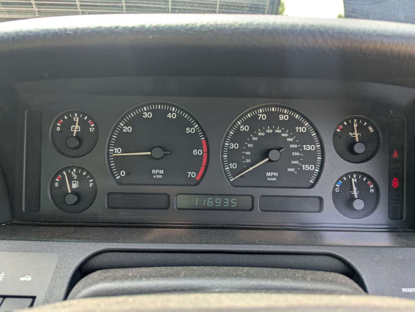<p>1997 JAGUAR XJ6 SPORT AUTO</p>