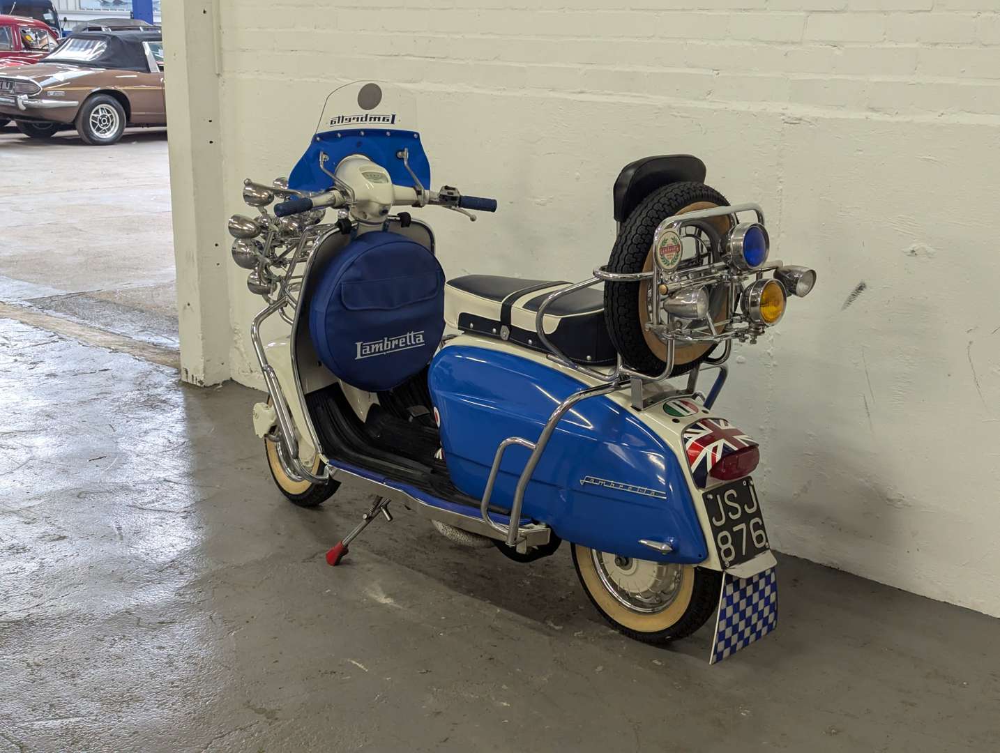 <p>1962 LAMBRETTA LI150</p>