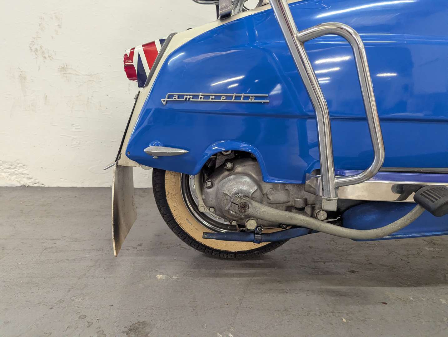 <p>1962 LAMBRETTA LI150</p>