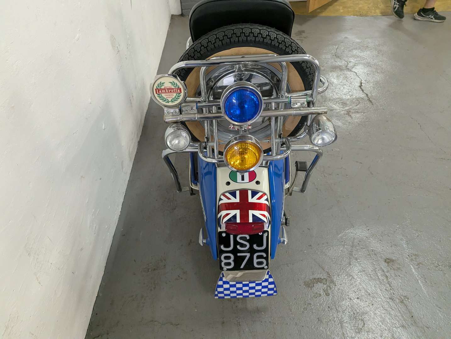 <p>1962 LAMBRETTA LI150</p>
